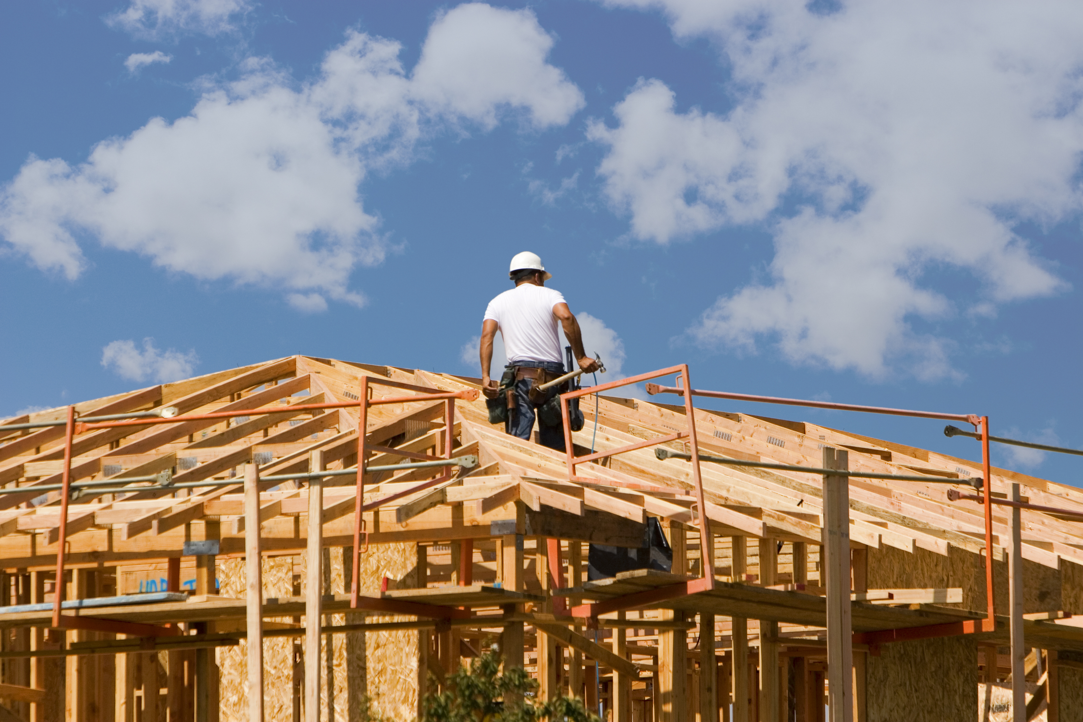 Builder Sentiment Falls as Rates Rise | LBM Journal